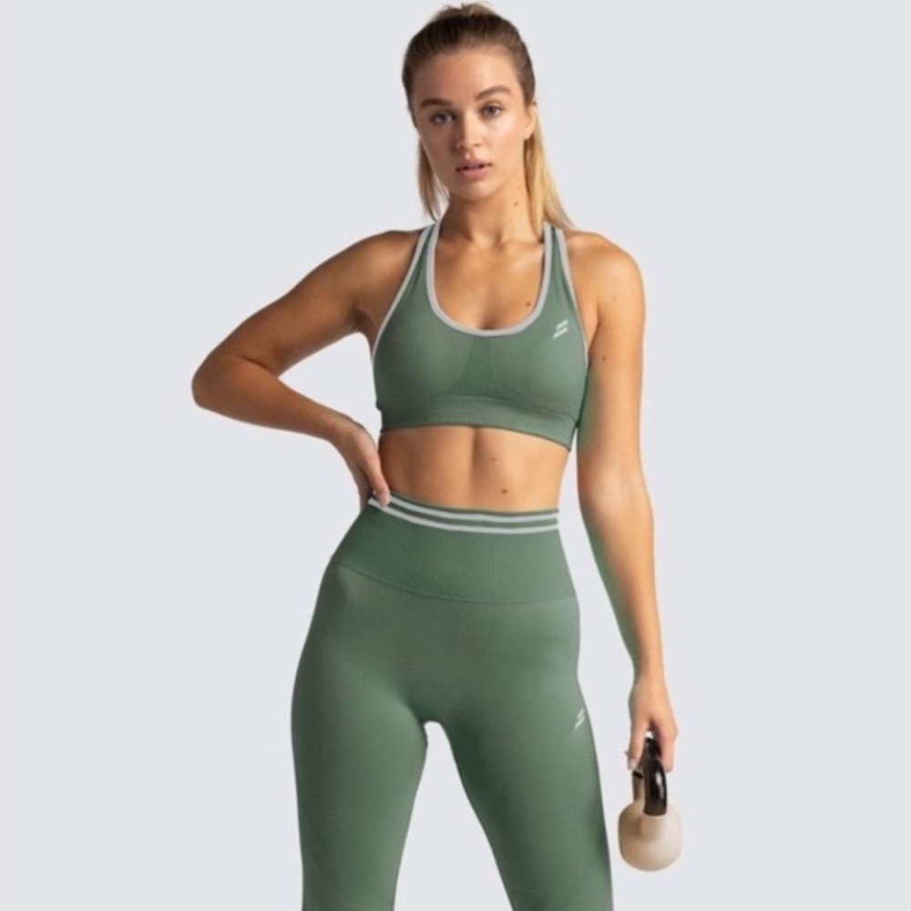 DOYOUEVEN Olive Green Seamless High-Waist Leggings